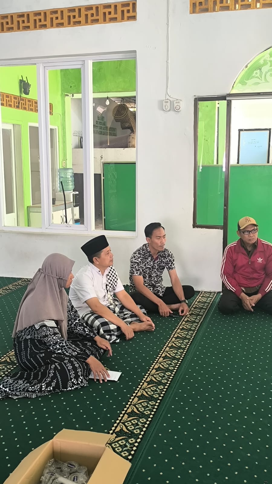 Foto Sumbangan dari Wakil Ketua III DPRD Kab. Bandung Bapak Dr. M. Akhiri Hailuki, S.I.P., M.Si. 